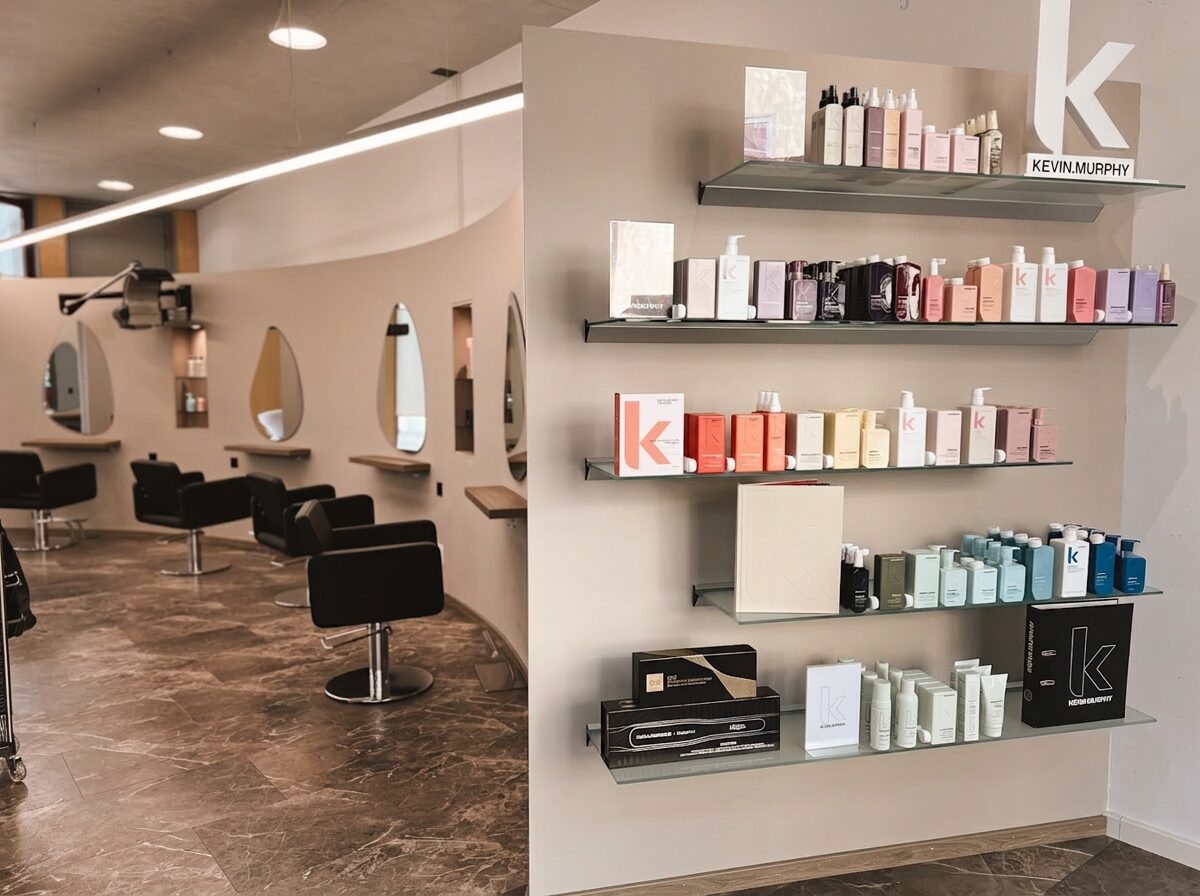 Kevin Murphy Pflegewand im Coiffeursalon Hair & More in Frauenfeld